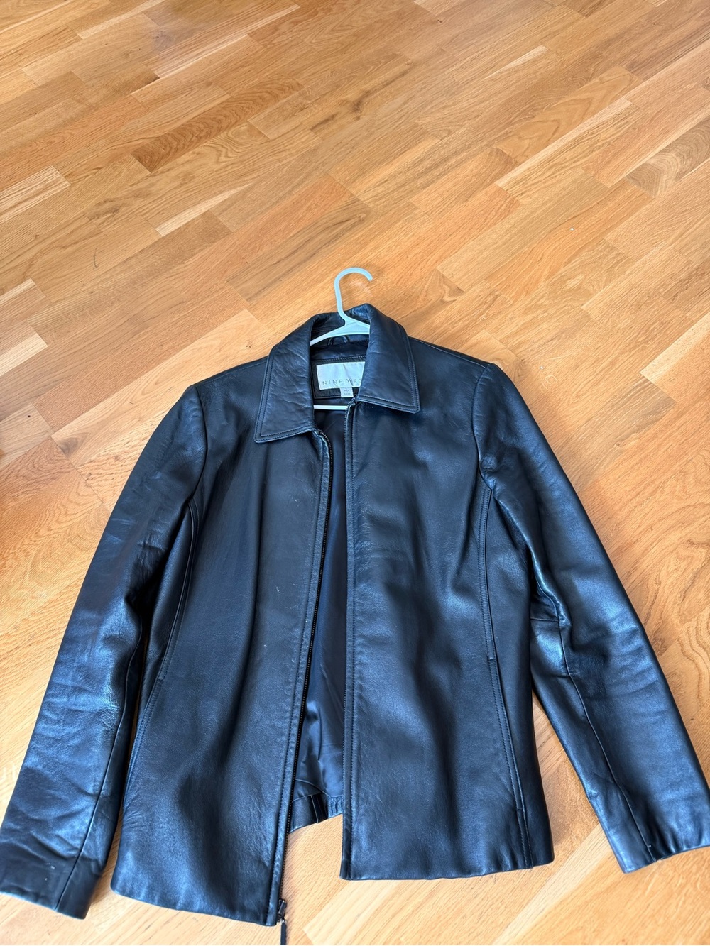 Nine West Full zip front pointed collar leather jacket